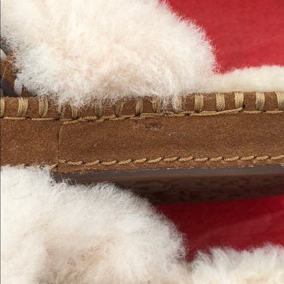 Ugg Aire Tehuano Slippers - Picture 6 of 8